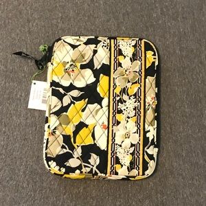 Vera Bradley Tablet Case NWT